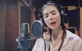 Sao việt chuộng bra top vào mùa nóng; Xr1ofkmpb4w0rm