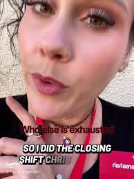 Exploring the Melinda Gordon Aesthetic: Style and Inspiration