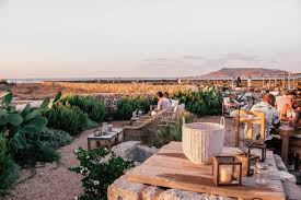 Panorama fantastico /cibo chiacchiere vino ristorantino sul mare. Cosa Vedere A Favignana E Informazioni Sparse La Nostra Guida Gate 309