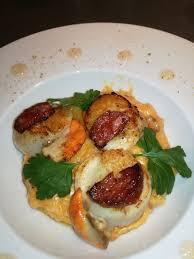 Noix De Saint Jacques Sur Un Risotto De Chorizo Les Petits Plats De Christopher Chorizo Noix De Saint Jacques Plat