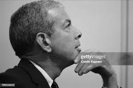 293 American Express Executives Stock Photos, High-Res Pictures, and Images 