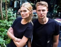 Added 6 years ago by fl. Niklas Garrn Fragt Seine Schwester Toni Garrn Aus