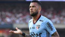 For this question we spent 21 hours on research (wikipedia the main source of income: Dani Alves