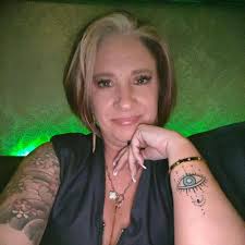 Heather + Leather 🤤 Check out the latest installment to the New Era  Ultimate Patch Collection https://bddy.me/2CIePnF