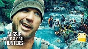 Dustin FINALLY Gets His Dredge In Place To Start Mining!