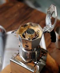 Italian Moka Pot Style With The Bialetti Brikka Shop Link In Bio By Ottencoffee Kahve Cikolata Yemek