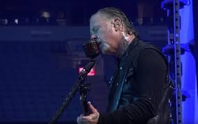 Legendara trupă a revenit în. Metallica Pro Shot Video Of St Anger Performance From Manchester Novosti Darkside Ru