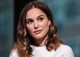 Natali Portman režira film o neobičnim bliznakinjama