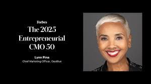 Pam Hollis's Instagram, Twitter & Facebook