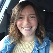 Melissa Bartek's Instagram, Twitter & Facebook