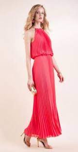 Gli abiti da cerimonia della collezione rosa clará cocktail sono un omaggio alla femminilità e all'eleganza donando moda alle donne che vogliono sfoggiare un look unico alle feste, cerimonie ed. Abiti Da Cerimonia Luisa Spagnoli Collezione 2016 Abito Plisse Luisa Spagnoli Abiti Stile Di Moda Abiti Plisse