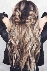 Easy Hairstyles That Can Make You Look Cute Are Exactly What We Need During Christmas The Only Thing We Want To Do Is Op Easy Hairstyles Hairstyle Hair Styles