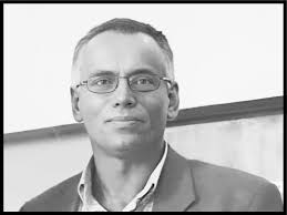 ŻEGNAMY NASZEGO KOLEGĘ 🖤 Z ogromnym smutkiem informujemy, że z grona  naszej społeczności odszedł Mirosław Salamądry