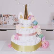 Windeltorte Einhorn Video In 2020 Windeltorte Selber Machen Geschenke Zur Geburt Madchen Baby Geschenk Selber Machen