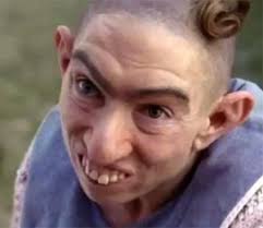 Naomi Grossman talks about her role of Pepper in "American Horror Story:  Asylum"
