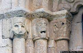 Las merindades es una comarca burgalesa, comunidad autónoma de castilla y león, españa.antes de la reorganización administrativa territorial de 1978, la región de las merindades recoge el origen del condado castellano. San Pantaleon De Losa Romanico De Las Merindades