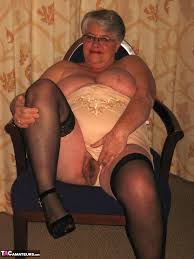TW Pornstars - TACAmateurs. Twitter. Mature amateur porn granny  GirdleGoddess shows off in in. 5:14 AM - 29 Jan 2016
