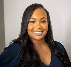 Tabatha Wolfe's Instagram, Twitter & Facebook