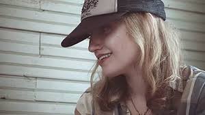 Aluminum (Short 2016)