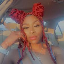 Kasey Tyson's Instagram, Twitter & Facebook