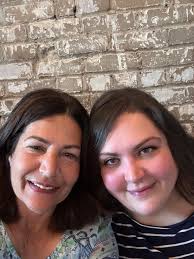 Will US airports accept 100 euro bills?