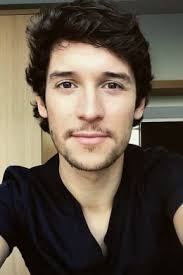 Актёры, режиссер и создатели сериала Холби Сити (1999-2022)