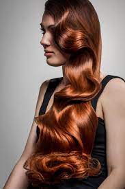 Frstliche frisuren sehr lange haare. Retro Frisur Fur Sehr Lange Haare Zum Side Swept Gestylt Schone Frisuren Fur Lange Haare