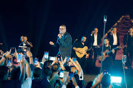 Image result for tbn:ThJbLJ9iWaHS_M::www.amrdiab.net/wallpapers/AmrDiab_Net_Kammel%2520(6).jpg