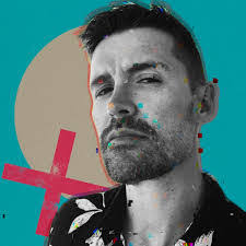 Darren Elwell's Instagram, Twitter & Facebook