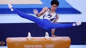 在 奧林匹克運動會 中，十項全能是 男性 競賽項目。. Yroyy598wpwomm