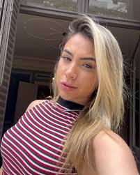 É que a vida aqui ficou mais bonita :)