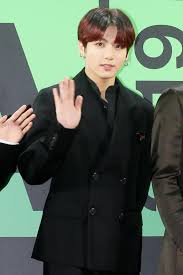 00:06 jungkook tied up in dating rumors after cctv picture gets leaked 02:26 big hit entertainment shuts down jungkook's. Persons In Charge Of Releasing Bts Jungkook S Cctv Images To Go Through Prosecution Kissasian