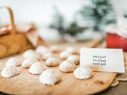 Easy to make and great for the hoildays! Mexican Wedding Cookies Hgtv
