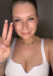 Lena Nitro (@lenanitro)