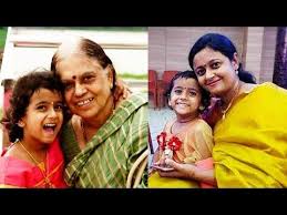 Flowers Tv Top Singer Fame Ananya With Family Sun Singer Ananya Flowers Tv Top Singer Fame Ananya With Family Sun Top Singer Singer Singing Competitions