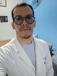 Dr Carlos Augusto Urbina Gutierrez Neurocirugía y Cirugía de Columna