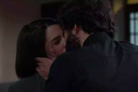 Un bebé llega a 4 estrellas antes de la cancelación de la serie y  revoluciona TVE