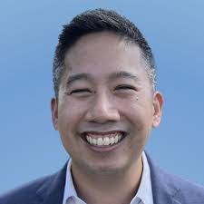 Anthony Bui's Instagram, Twitter & Facebook