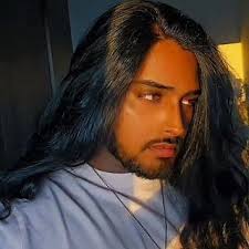 Ryley Tyrell Alexander (@ryxalex)