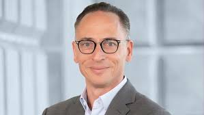 Optima : Dr. Stefan König takes over management of nonwovens division