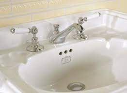 Waschtischarmaturen gibt es bei hornbach zum dauertiefpreis! Traditionelle Badezimmer Armatur Traditional Bathrooms