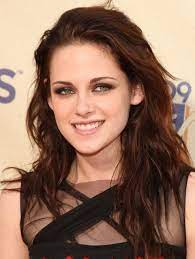 Tousled Hairstyles For Long Hair Kristen Stewart Haircut Popular Haircuts Long Thin Hair Long Hair Styles Kristen Stewart Hair