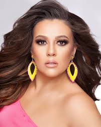 Presenting our new American Royal Beauties Ms. Northern Lights, Jaimie ❤️  Be sure to drop a congratulations below and welcome Jaimie to the family✨  Jaimie will be advancing to our National competition