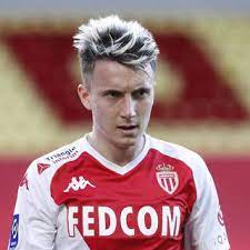 Жизнь со смыслом может быть. Golovin Rasskazal Ob Interese So Storony Kluba Apl Futbol Sport Lenta Ru