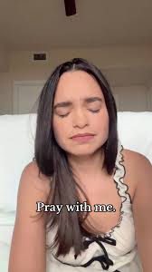 Solo quiero ser un reflejo de El! En estos tiempos tan duros, all we n...