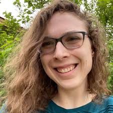 BookTok's Top Fantasy Romance Books for 2022