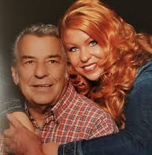 Tina Wesner's Instagram, Twitter & Facebook