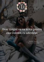 Aici puteti gasi o mare varietate de statusuri. Facebook