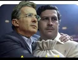 La familia Uribe Echevarría está atada a la historia empresarial antioqueña  con Coltejer de la que su abuelo Rodrigo Uribe Echavarria fue por décadas  su presidente