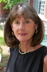 Beth Larkins's Instagram, Twitter & Facebook